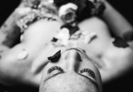 flower-noir-nude06